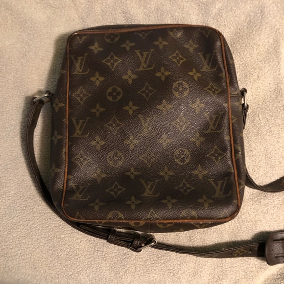 Louis Vuitton Marceau Messenger Crossbody Bag - Picture 2 of 15